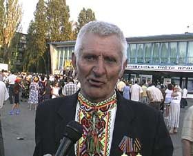 Герої в облозi,