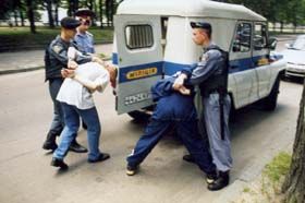 У Мелітополі катують затриманих...