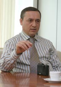 Микола Мартиненко: Ми не повинні сидіти в окопах і стріляти один в одного