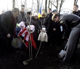 Голодомор: дзвін воскресіння