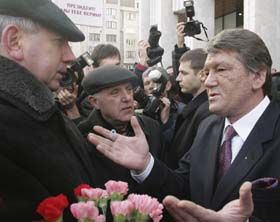 Державі — феросплави, Пінчукові — сльози