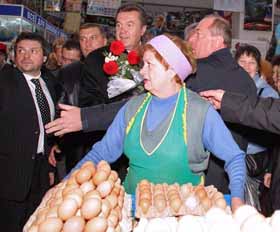 Спочатку було яйце. І наприкінці також